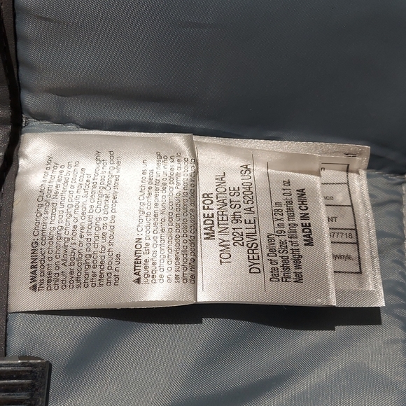 JJ Cole Diaper Changing Mat Clutch - Picture 5 of 7